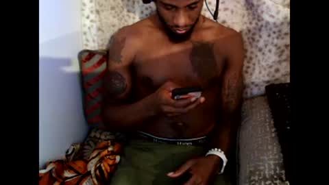 Snapshot of parlay0028 chatting on 12/05/24, 01:03 Parlay tellio online show from 12/05/24, 01:03