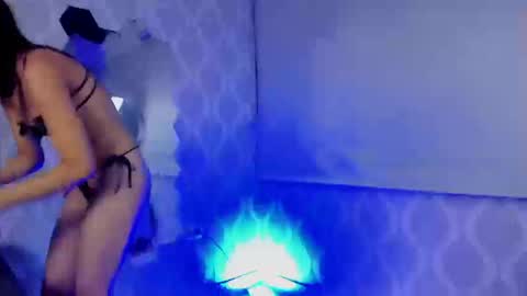 Snapshot of partyhottwink chatting on 01/07/26, 01:13 Danna online show from 01/07/26, 01:13