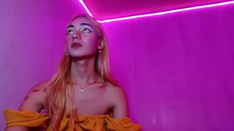 pasadiria online show from 04/18/26, 01:04