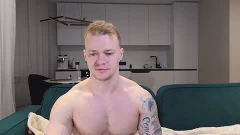 Snapshot of pashka_x chatting on 01/31/25, 04:47 Pashka online show from 01/31/25, 04:47