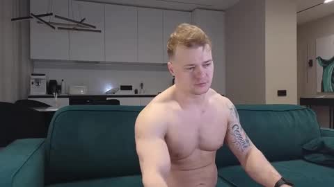 Snapshot of pashka_x chatting on 02/28/25, 05:15 Pashka online show from 02/28/25, 05:15