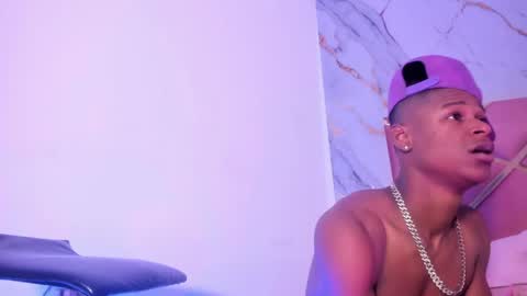 passion_black_ online show from 04/16/26, 09:39