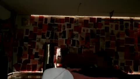 Passion online show from 10/22/25, 02:56