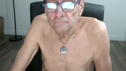 Bob online show from 11/08/25, 02:17