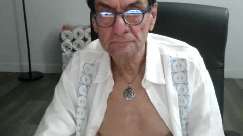 Bob online show from 12/01/25, 02:27