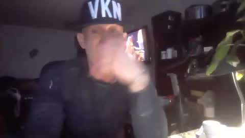 Snapshot of patosbigin chatting on 02/25/26, 10:41 patosbigin online show from 02/25/26, 10:41