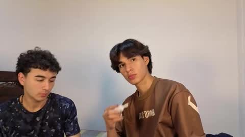 patri_ck_villa online show from 11/21/25, 10:52