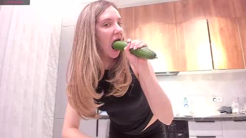 Patricia online show from 04/14/26, 06:36