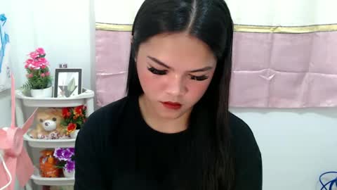 Patricia online show from 02/17/25, 05:32