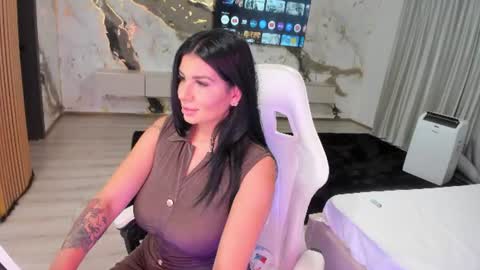 Snapshot of patriciakeys chatting on 07/18/26, 02:05 Patricia online show from 07/18/26, 02:05