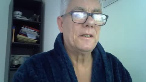 patrick5275 online show from 03/06/25, 06:41