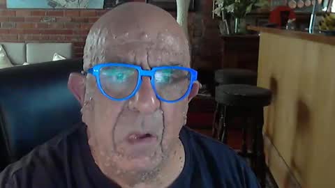 Snapshot of patvac chatting on 12/28/24, 03:37 patvac online show from 12/28/24, 03:37