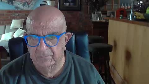 Snapshot of patvac chatting on 10/03/25, 12:07 patvac online show from 10/03/25, 12:07