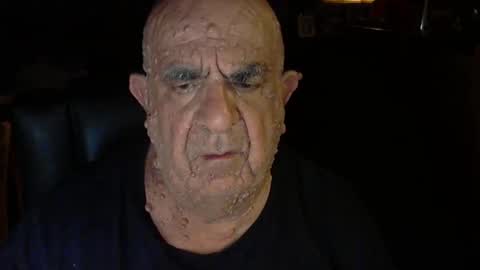 Snapshot of patvac chatting on 10/08/25, 05:21 patvac online show from 10/08/25, 05:21