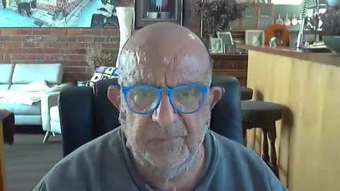 Snapshot of patvac chatting on 12/02/25, 12:38 patvac online show from 12/02/25, 12:38