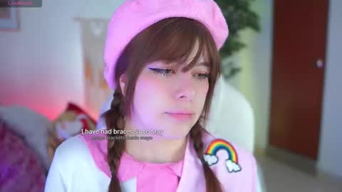 Snapshot of pau__1 chatting on 11/14/25, 07:45 Paula online show from 11/14/25, 07:45