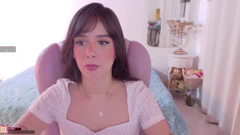 Snapshot of pau_cute chatting on 07/05/26, 04:30 Sofa online show from 07/05/26, 04:30