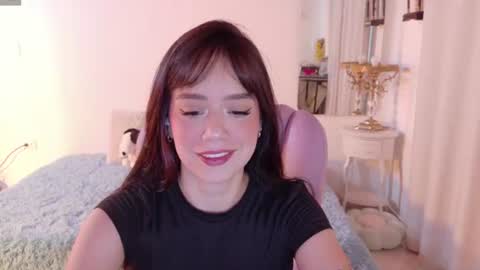 Snapshot of pau_cute chatting on 07/20/26, 07:05 Sofa online show from 07/20/26, 07:05