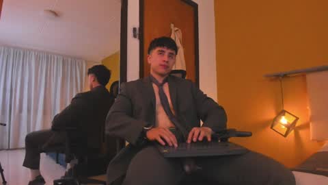 Paul online show from 12/28/24, 02:10