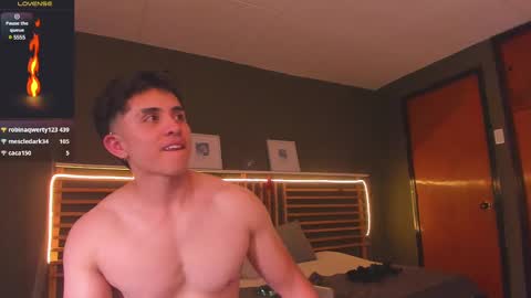 Paul online show from 03/11/25, 06:41