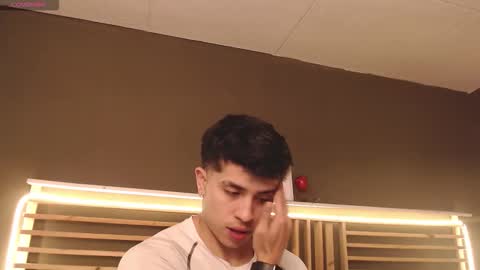 Paul online show from 09/09/25, 01:10