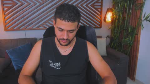 Paul Rivera online show from 02/08/25, 01:32