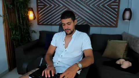 Paul Rivera online show from 02/12/25, 07:56