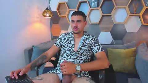 Paul Rivera online show from 02/21/25, 03:45