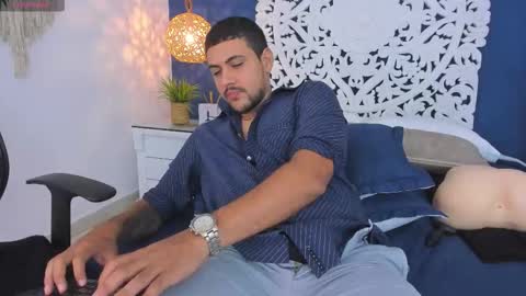 Paul Rivera online show from 10/22/25, 09:36