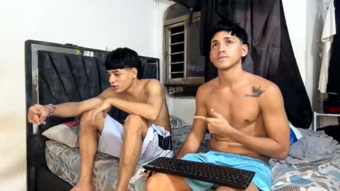 paul_tony13 online show from 01/15/26, 01:54