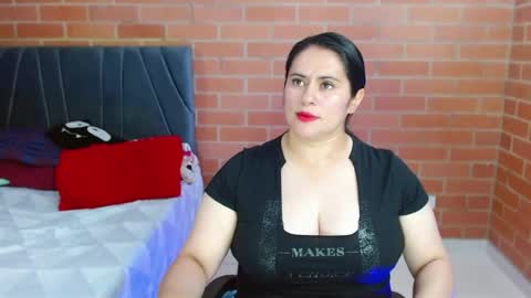 Snapshot of paula__117 chatting on 08/03/26, 11:30 paula__117 online show from 08/03/26, 11:30