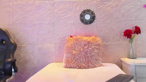 Snapshot of paula_cruzz chatting on 02/28/25, 09:23 PAULA CRUZ online show from 02/28/25, 09:23