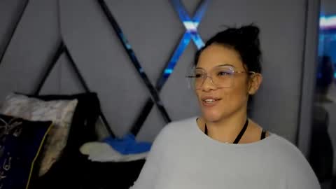 Snapshot of paula_daniela1 chatting on 01/01/25, 08:04 Paula online show from 01/01/25, 08:04