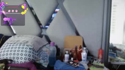 Snapshot of paula_daniela1 chatting on 10/10/25, 10:09 Paula online show from 10/10/25, 10:09