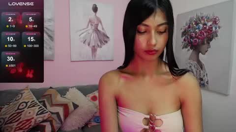 Pau online show from 11/26/25, 12:28