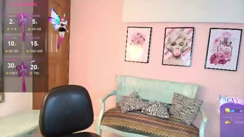 Pau online show from 07/31/26, 01:43