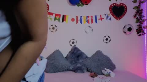Paula  online show from 07/15/26, 04:51