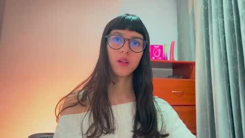   online show from 04/30/26, 03:57