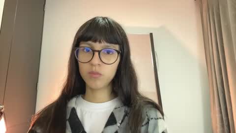   online show from 06/12/26, 02:54