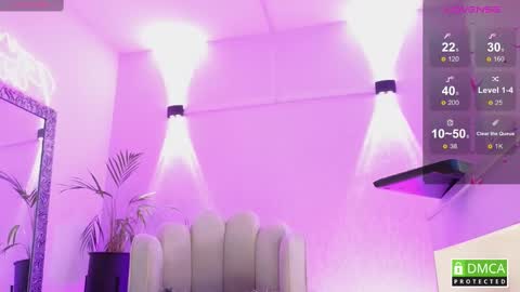 Snapshot of paulatoro__ chatting on 02/20/25, 02:24 Paula Toro online show from 02/20/25, 02:24