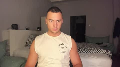 paulblack021 online show from 11/20/25, 10:09