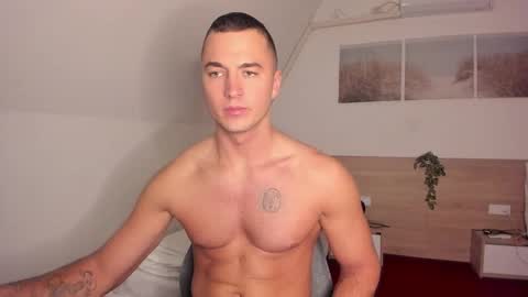 Snapshot of paulblack021 chatting on 11/28/25, 12:24 paulblack021 online show from 11/28/25, 12:24