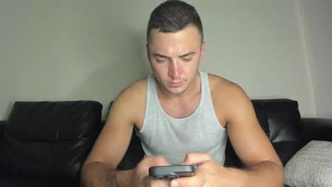 Snapshot of paulblack021 chatting on 12/19/25, 11:50 paulblack021 online show from 12/19/25, 11:50