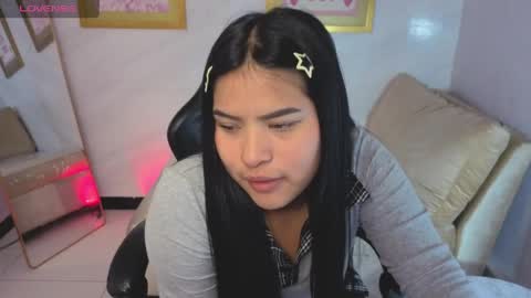 Live 800am 200pm COLOMBIAN HOUR online show from 04/01/26, 01:41