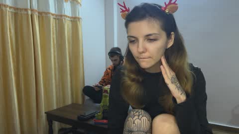 Isla  Chase online show from 12/06/24, 03:33