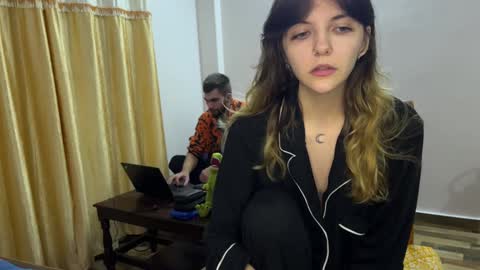 Isla  Chase online show from 12/13/24, 03:32