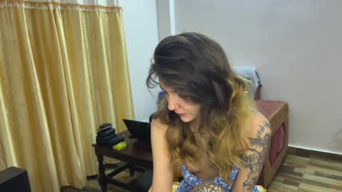 Isla  Chase online show from 01/10/25, 03:27