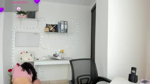 paulina online show from 04/15/26, 06:48