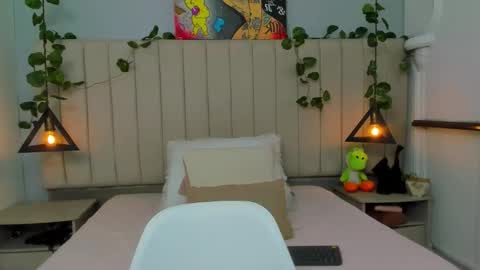 PAULINA  online show from 02/26/26, 08:19