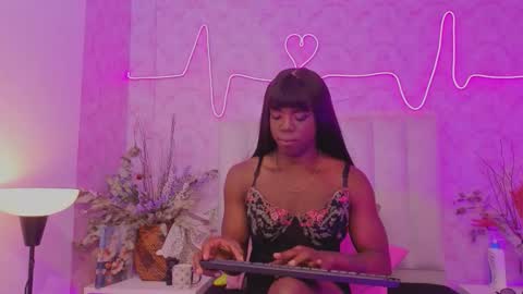 Paulina  online show from 10/22/25, 12:49